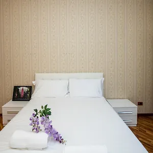 Shortmi Montello Apartment Milan