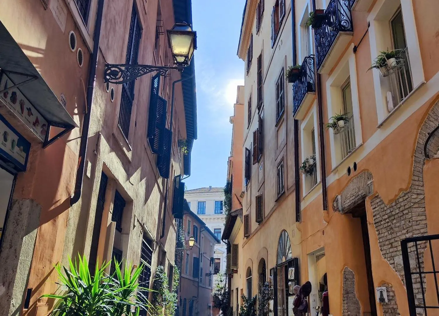 R22 Apartment Rome