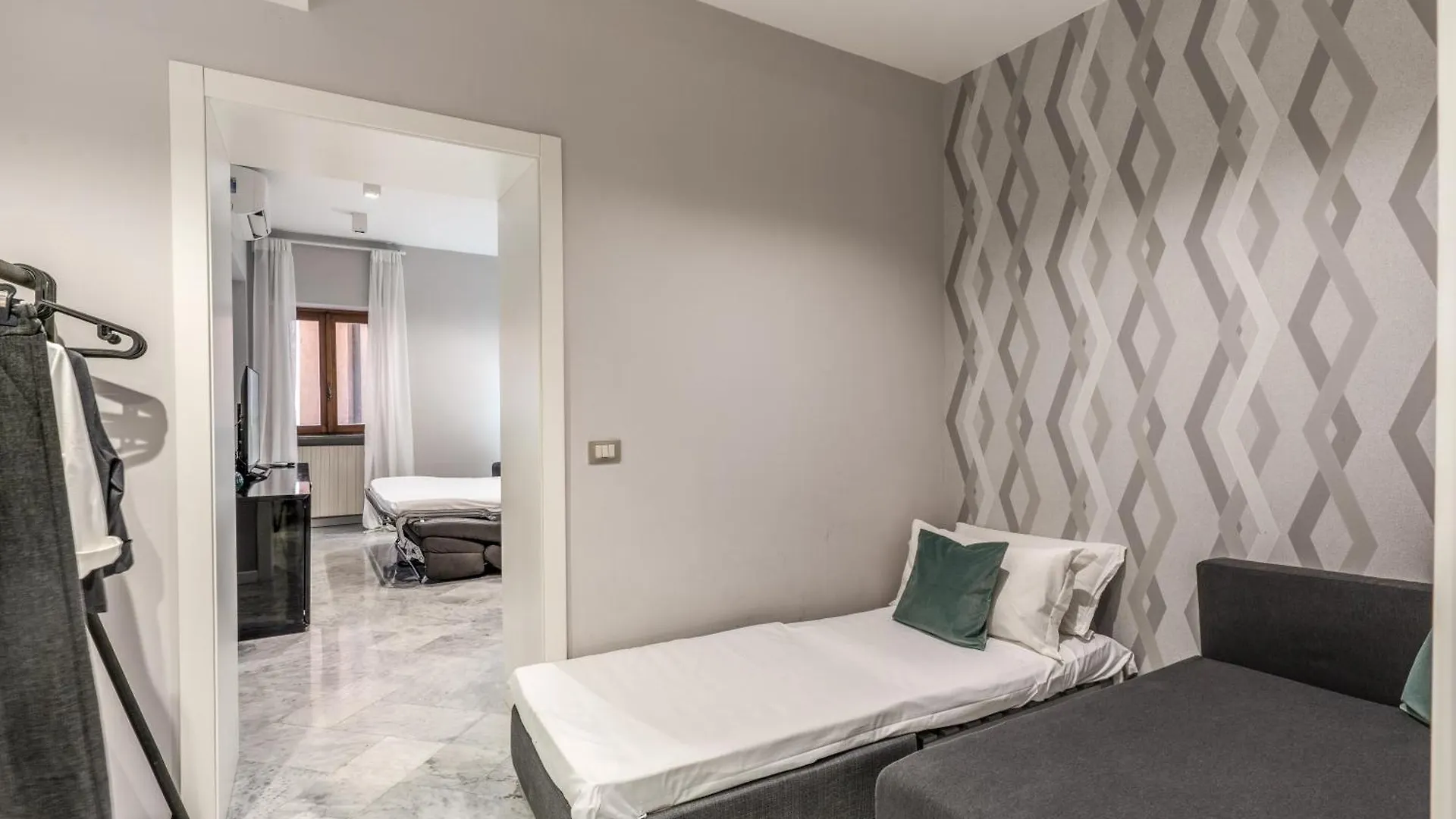 R22 Apartment Rome